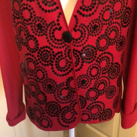 Sweater jacket-red with black design and sequin - Picture 4 of 5